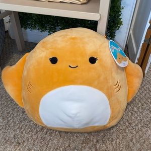 Halton The Stingray Squishmallow